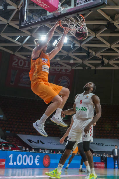 更得益于整 更得益于整